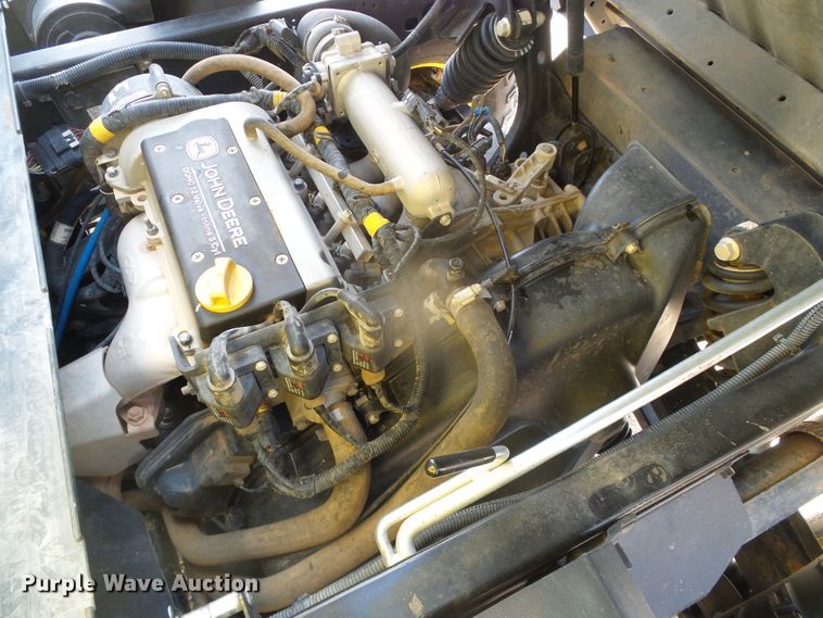 image for item GR9407 2020 John Deere XUV835E  utility vehicle