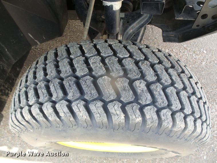 image for item GR9407 2020 John Deere XUV835E  utility vehicle