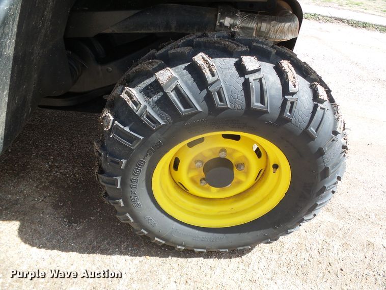 image for item GR9407 2020 John Deere XUV835E  utility vehicle