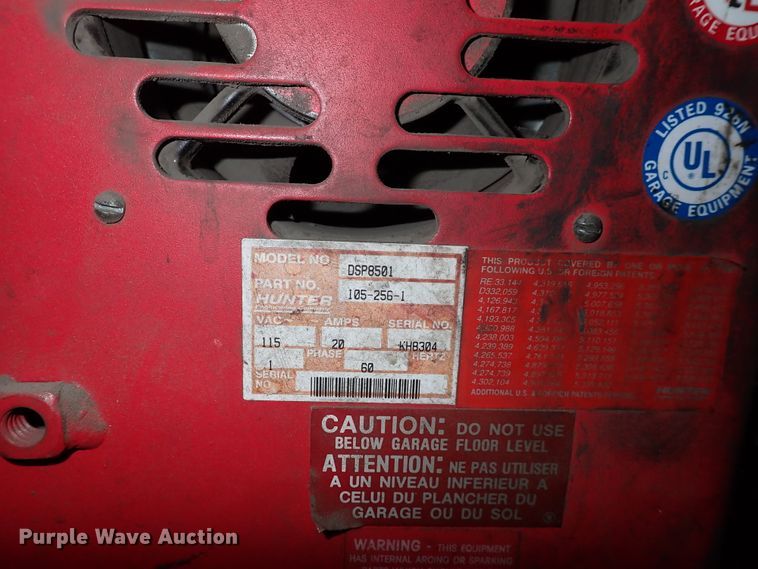 image for item GR9646 Hunter DSP8500 wheel balancer