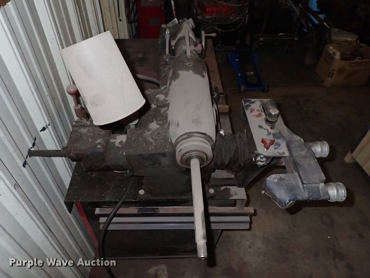 image for item GR9650 Lathe