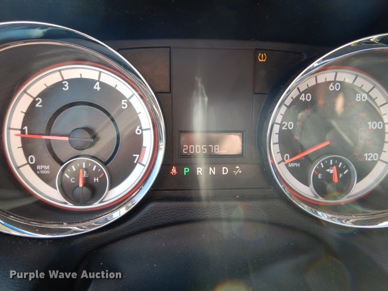 image for item GT9626 2014 Dodge Grand Caravan  handicap accessible van