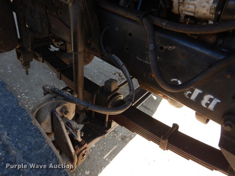 image for item GT9628 2000 Ford F750 Super Duty XL  flat bed truck