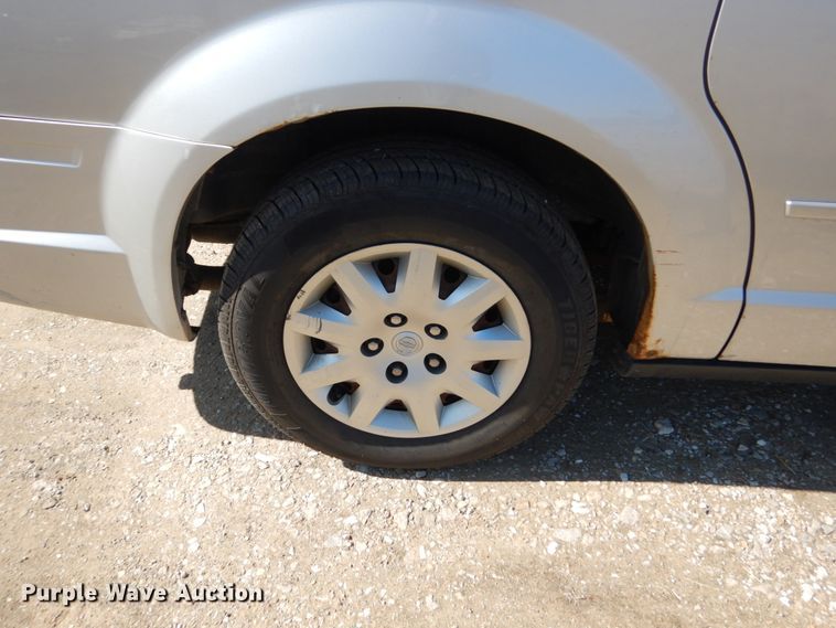 image for item GT9629 2008 Chrysler Town & Country  van