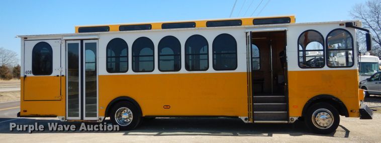 image for item GT9630 2010 Freightliner MB55  trolley