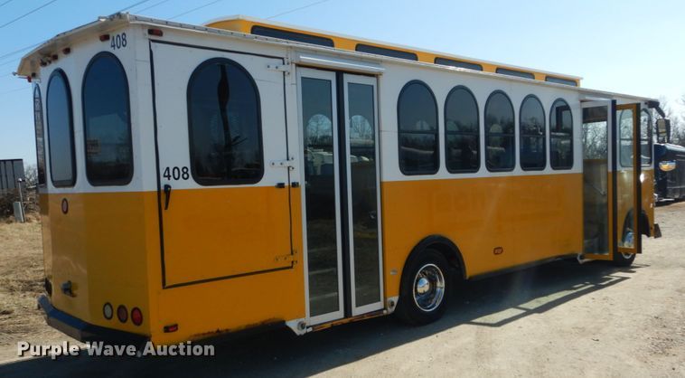 image for item GT9630 2010 Freightliner MB55  trolley