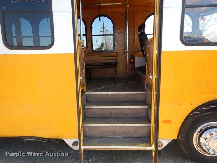 image for item GT9630 2010 Freightliner MB55  trolley