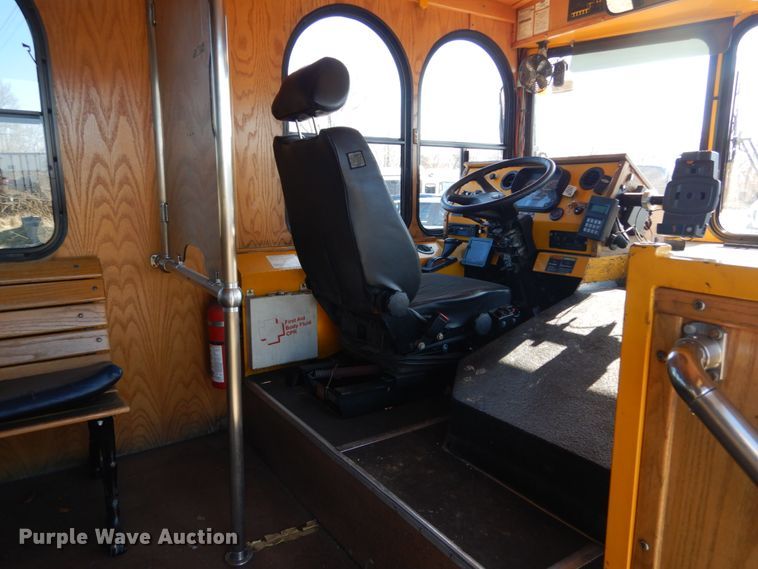 image for item GT9630 2010 Freightliner MB55  trolley