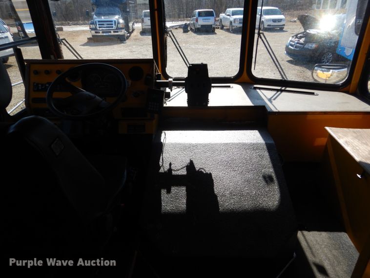 image for item GT9630 2010 Freightliner MB55  trolley