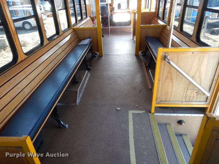 image for item GT9630 2010 Freightliner MB55  trolley