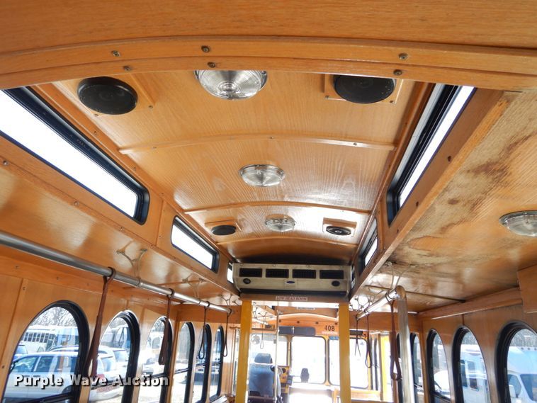 image for item GT9630 2010 Freightliner MB55  trolley