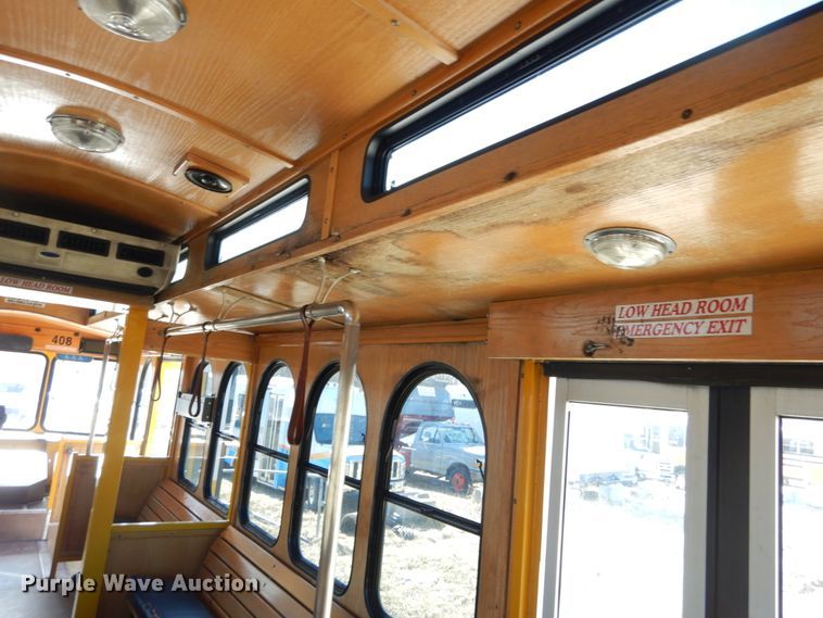 image for item GT9630 2010 Freightliner MB55  trolley