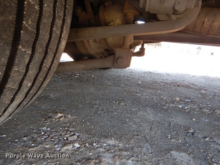 image for item GT9630 2010 Freightliner MB55  trolley