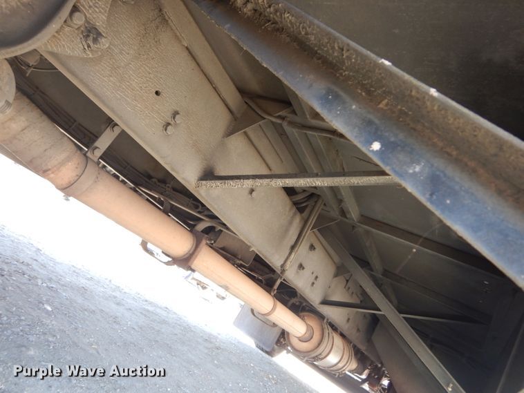 image for item GT9630 2010 Freightliner MB55  trolley