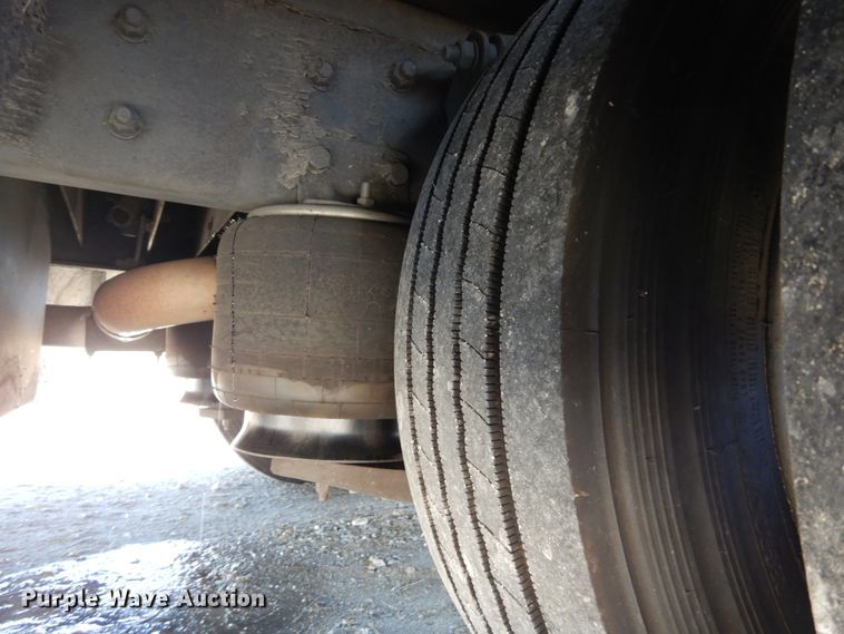 image for item GT9630 2010 Freightliner MB55  trolley