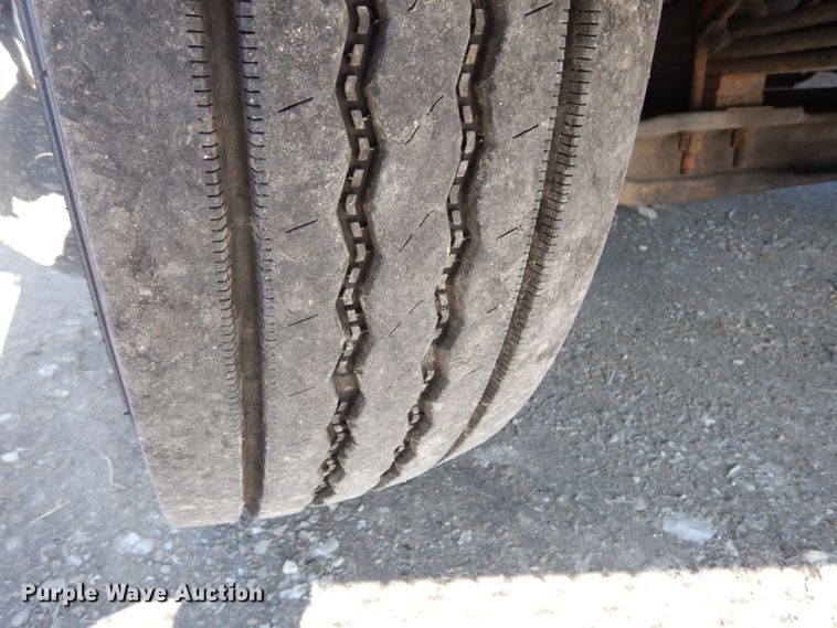 image for item GT9630 2010 Freightliner MB55  trolley