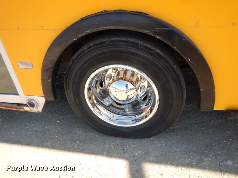 image for item GT9630 2010 Freightliner MB55  trolley