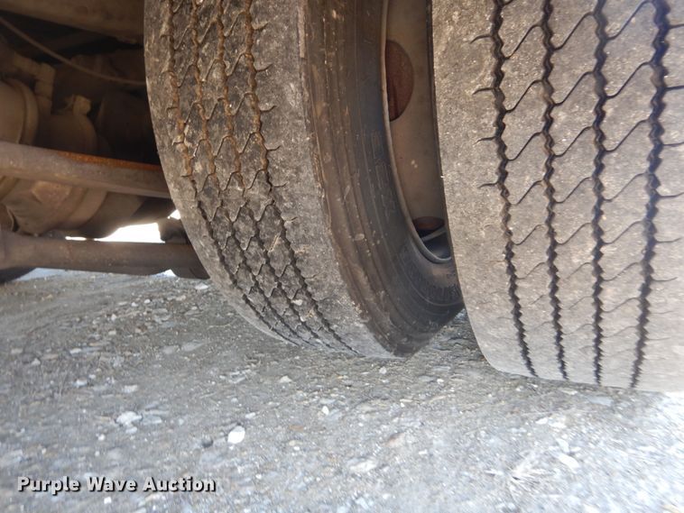 image for item GT9630 2010 Freightliner MB55  trolley