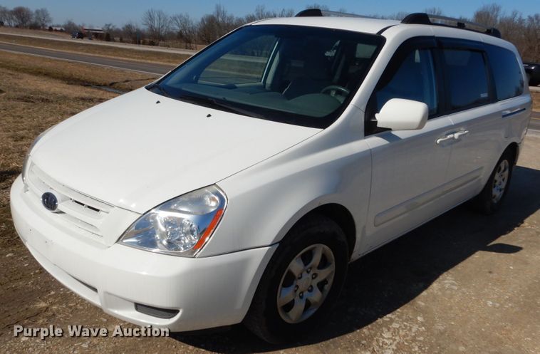 image for item GT9631 2008 Kia Sedona  van