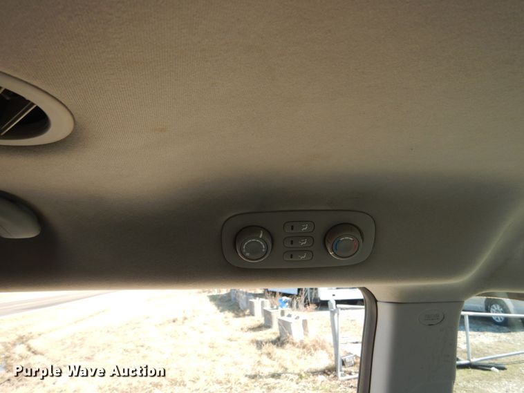 image for item GT9631 2008 Kia Sedona  van