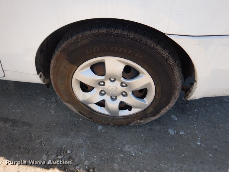 image for item GT9631 2008 Kia Sedona  van