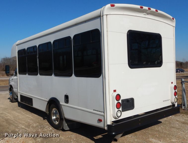 image for item GT9632 2010 Ford E450  Shuttle bus