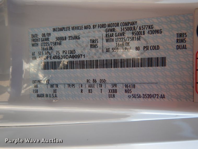 image for item GT9632 2010 Ford E450  Shuttle bus