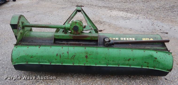 image for item GT9696 John Deere 25A flail mower