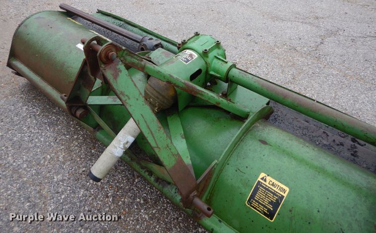 image for item GT9696 John Deere 25A flail mower