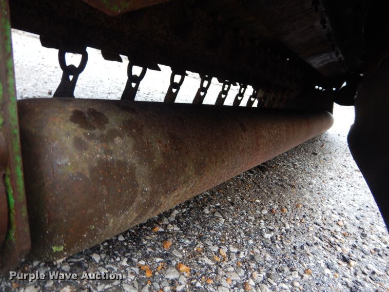 image for item GT9696 John Deere 25A flail mower