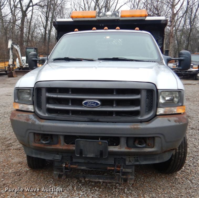 image for item GT9700 2003 Ford F550 Super Duty XL  dump truck