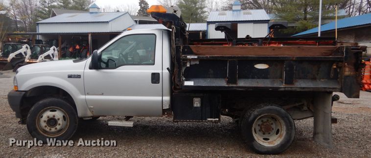image for item GT9700 2003 Ford F550 Super Duty XL  dump truck