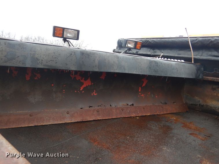 image for item GT9700 2003 Ford F550 Super Duty XL  dump truck