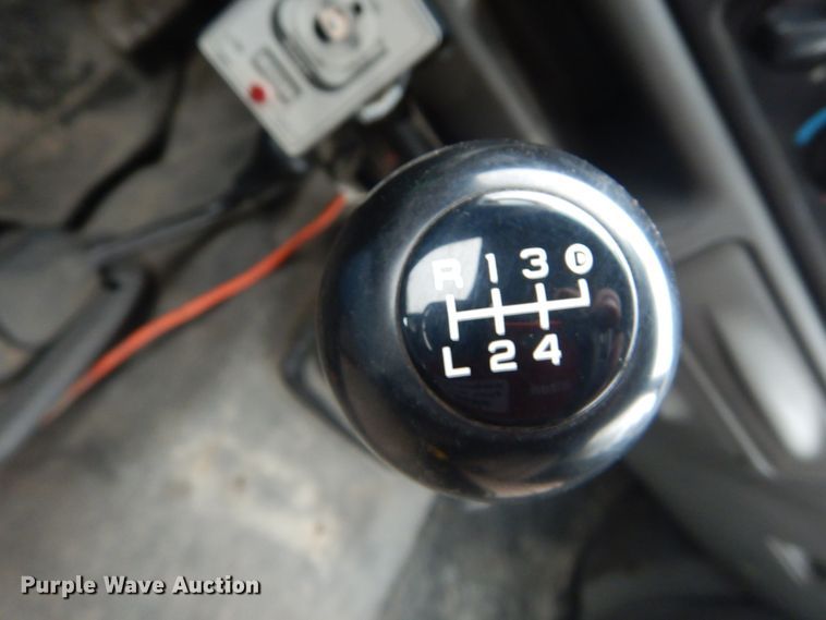 image for item GT9700 2003 Ford F550 Super Duty XL  dump truck