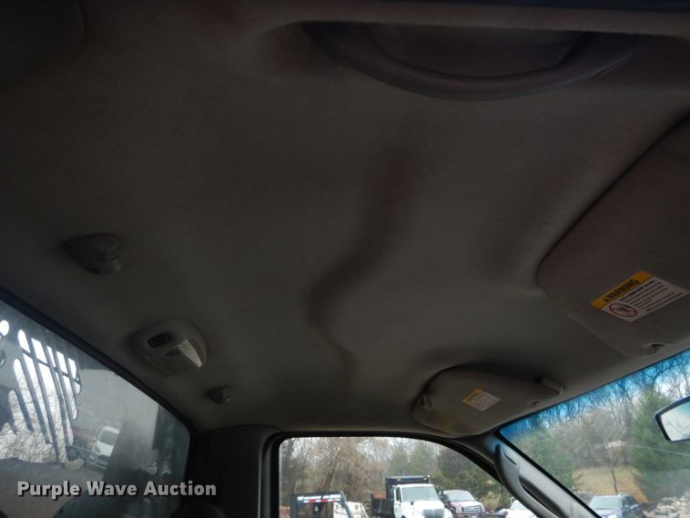 image for item GT9700 2003 Ford F550 Super Duty XL  dump truck