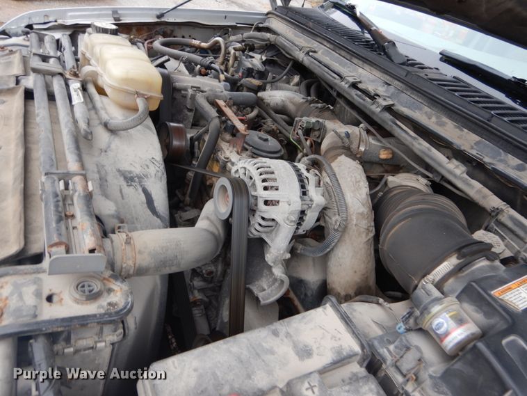 image for item GT9700 2003 Ford F550 Super Duty XL  dump truck