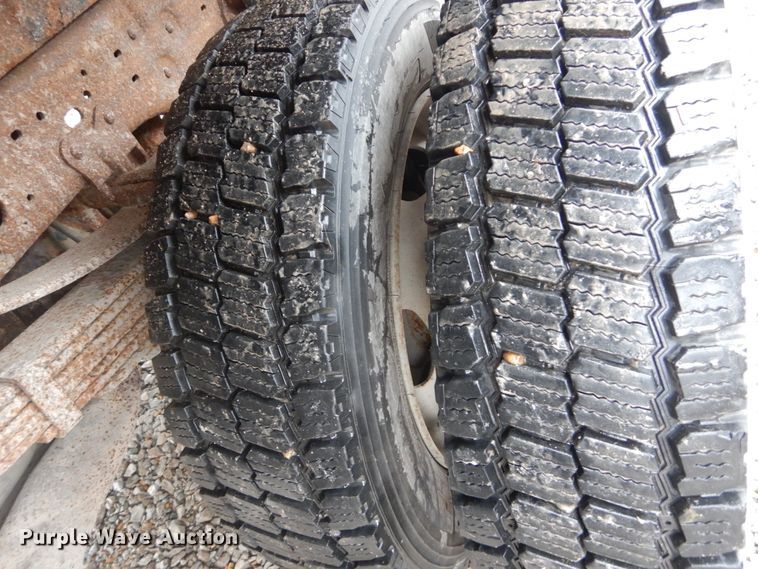 image for item GT9700 2003 Ford F550 Super Duty XL  dump truck