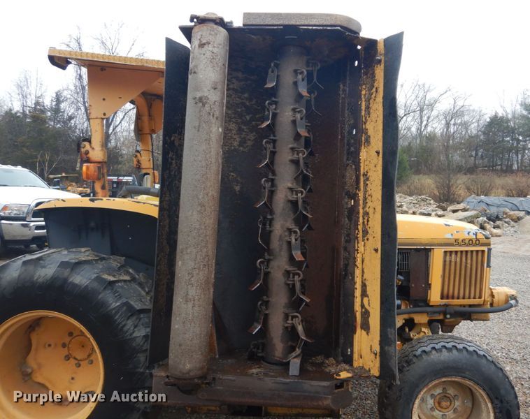 image for item GT9703 1996 John Deere 5500  tractor