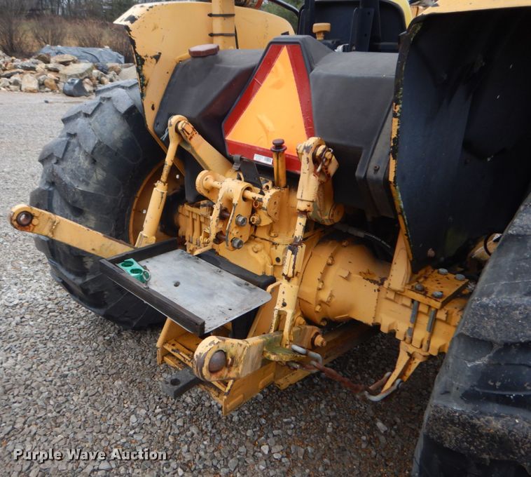 image for item GT9703 1996 John Deere 5500  tractor