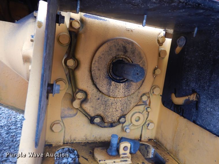 image for item GT9703 1996 John Deere 5500  tractor