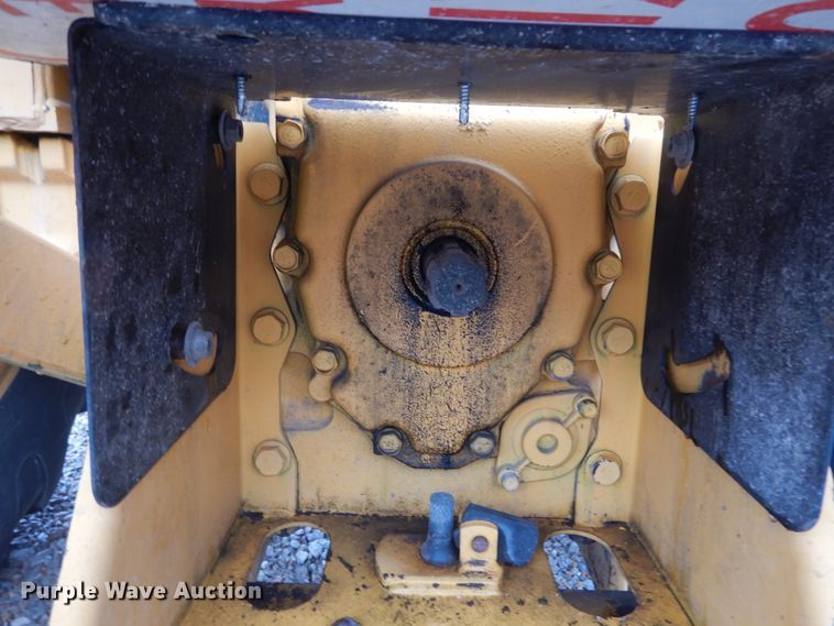 image for item GT9703 1996 John Deere 5500  tractor