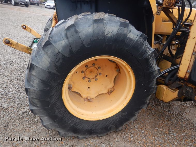image for item GT9703 1996 John Deere 5500  tractor
