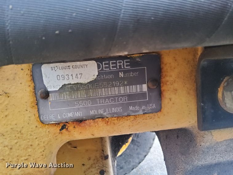 image for item GT9703 1996 John Deere 5500  tractor