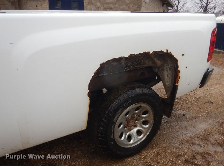 image for item HE9547 2008 Chevrolet Silverado 1500  pickup truck