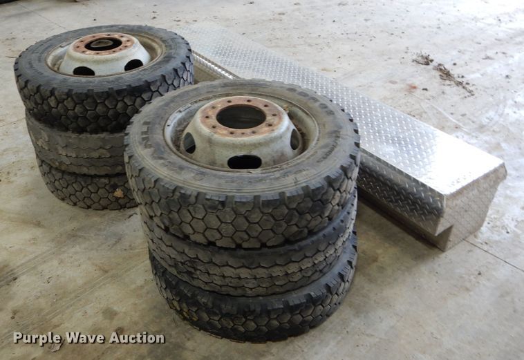 image for item HF9183 Truck parts