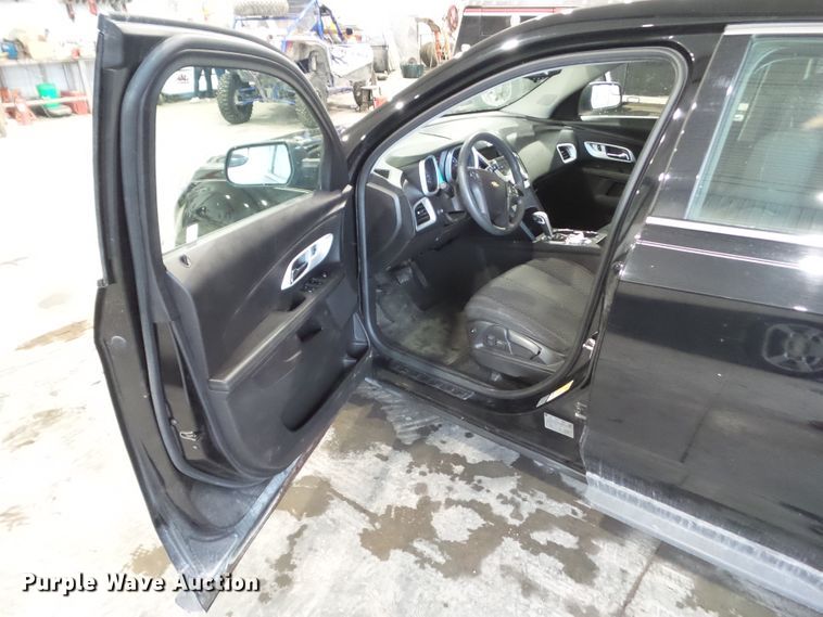 image for item HF9852 2012 Chevrolet Equinox LS  SUV
