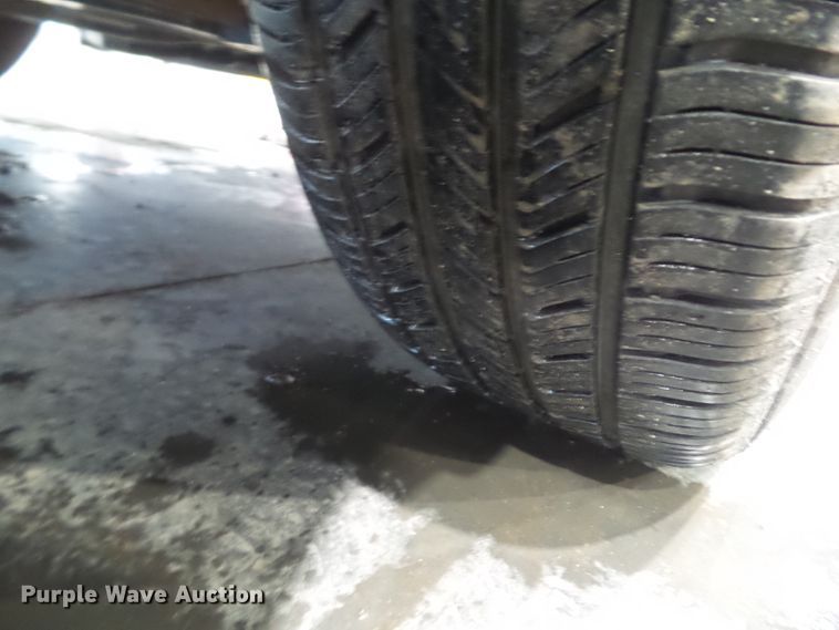 image for item HF9852 2012 Chevrolet Equinox LS  SUV