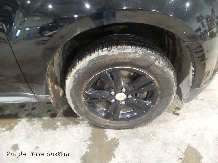 image for item HF9852 2012 Chevrolet Equinox LS  SUV