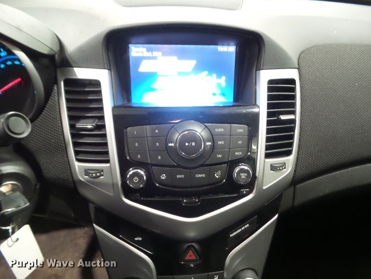 image for item HF9853 2015 Chevrolet Cruze LT