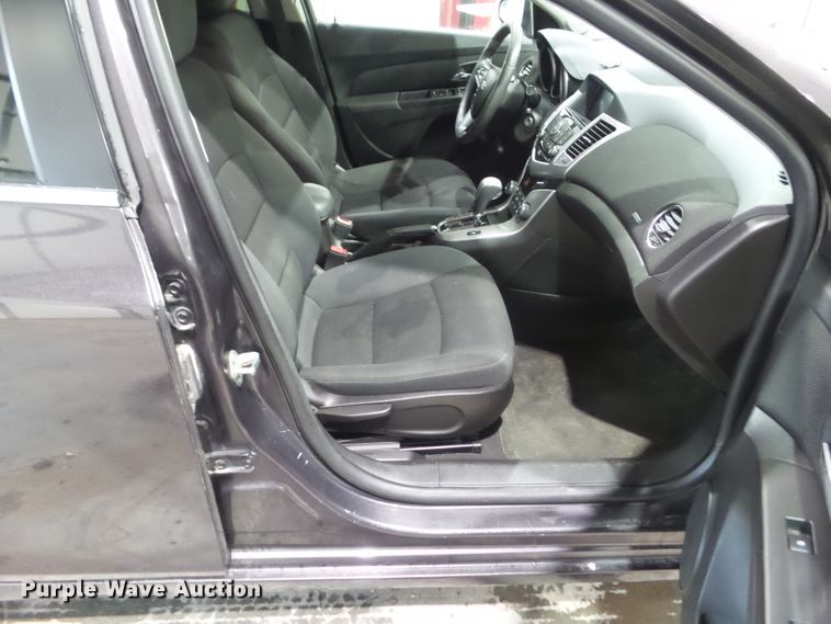 image for item HF9853 2015 Chevrolet Cruze LT